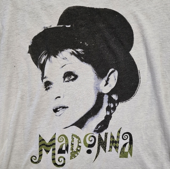 Vintage Style Madonna 1993 The Girlie Show Cropped Tee - Picture 3 of 11
